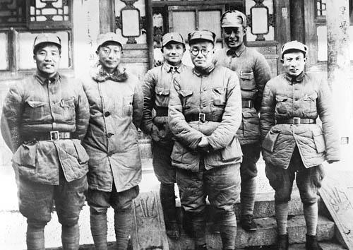 57位上将排名难倒彭德怀！50余人座次，如何量化资历与战功？1955年的北