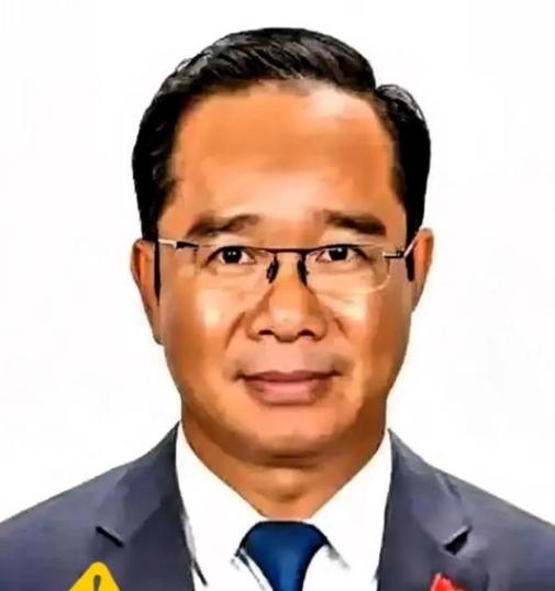 一位越南教授，当着全世界的面，说出了这样一番话。他说：“虽说我个人对中国存有