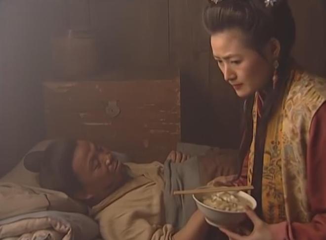武大郎之死，除了怪西门庆、潘金莲、王婆，另外三人更是难辞其咎武大郎之死，世人