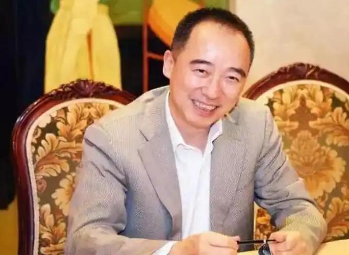 原江西联通总经理王竑弢是怎么升上来的？找了篇我当年写的文章，就全明白了。最近，