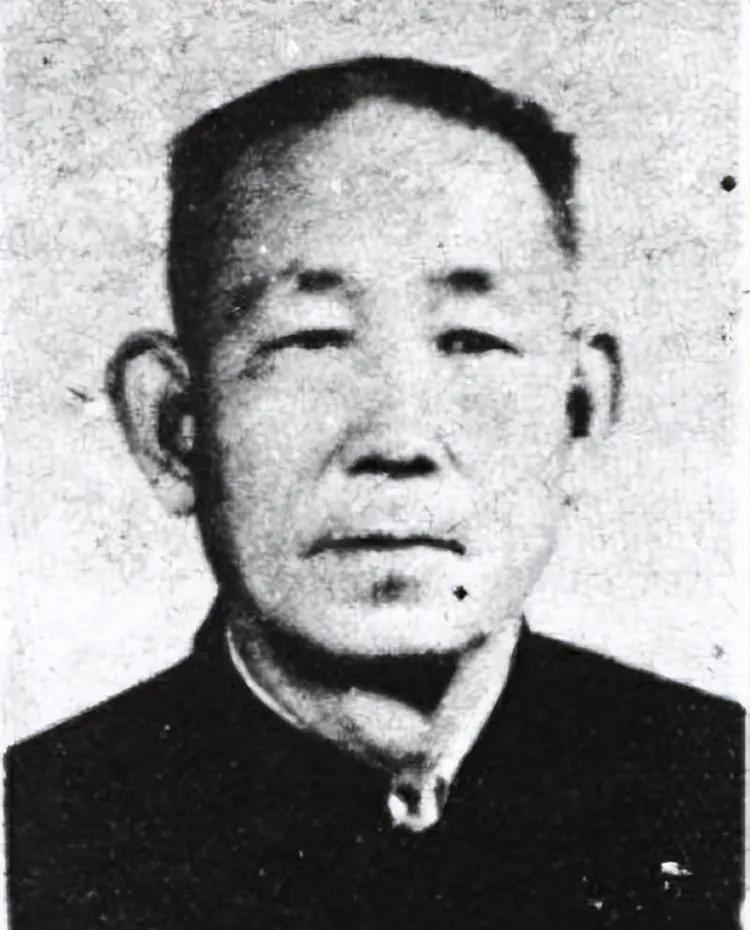 1944年，伪军头子莫正民，决定率部起义，投奔八路军，谁知这时，日军中队长打来电
