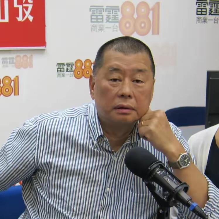 黎智英被判20年，纯属罪有应得，让人拍手称快。黎智英被判二十年，这结果太解气