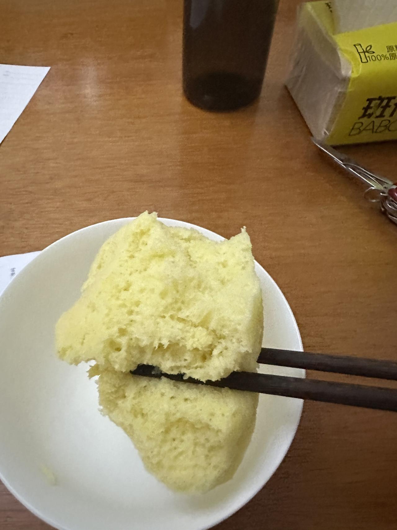 说东方人长着碳水脸，而吃肉食的西方人长着高蛋白脸，认为西方人的生活方式更健康，而