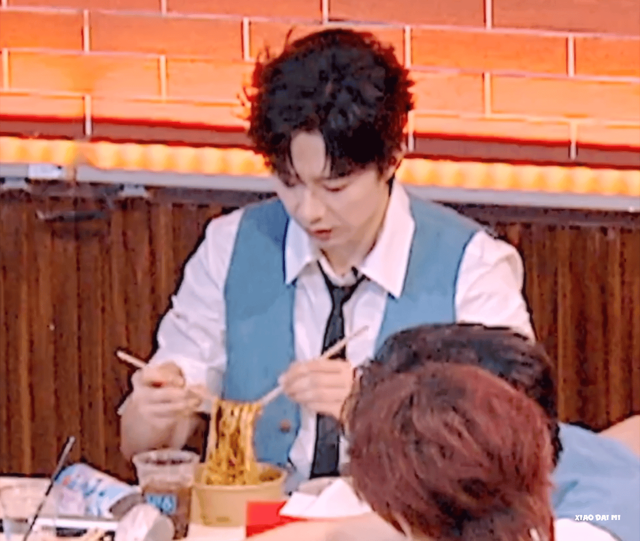 刘宇宁你好星期六花絮一看到宁哥的花絮就开始期待，今晚《你好星期六》坐等刘宇宁登