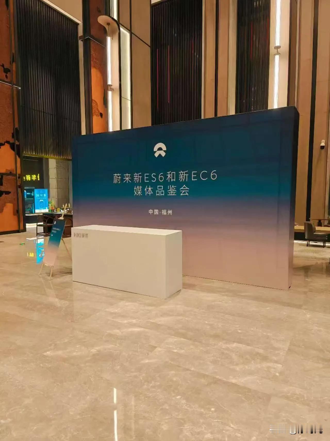 该来的还是要来了图2⃣️大家感觉如何个人觉得有点复杂副驾女王会不会也标配了