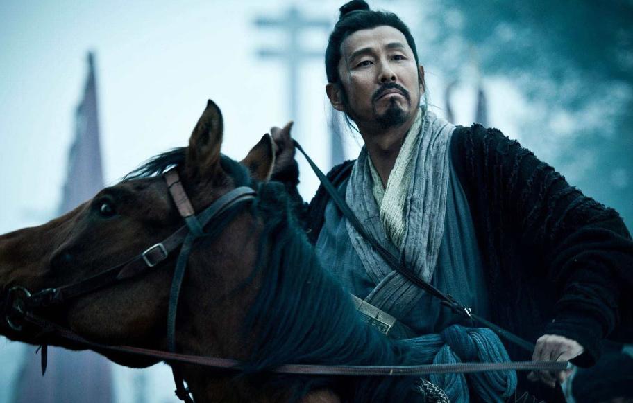 西汉的兵力短缺，刘邦只用了一个办法，人口蹭蹭地往上涨！ 你敢信？刘邦建立汉朝