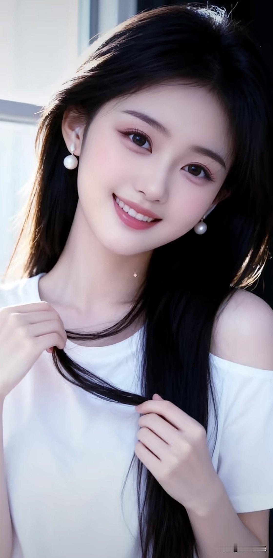 温柔微笑，珍珠耳环，白衣飘飘，元气少女珍珠淑女照珍珠甜美照少女粉耳饰珍珠甜
