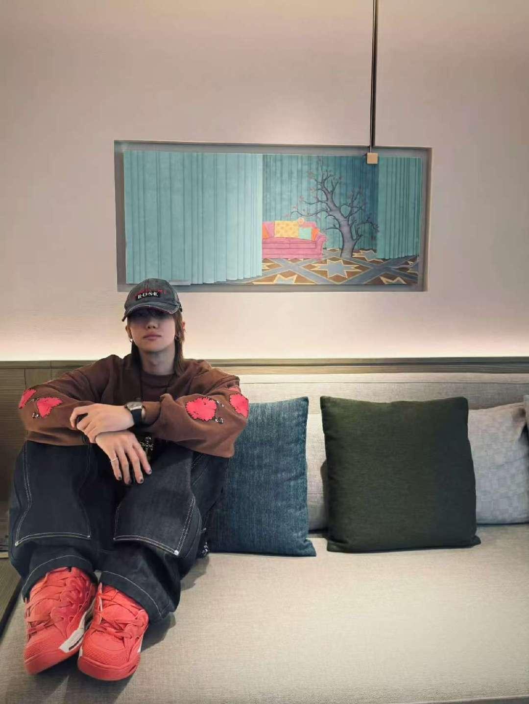 徐明浩九宫格徐明浩发九宫格老铁好帅！