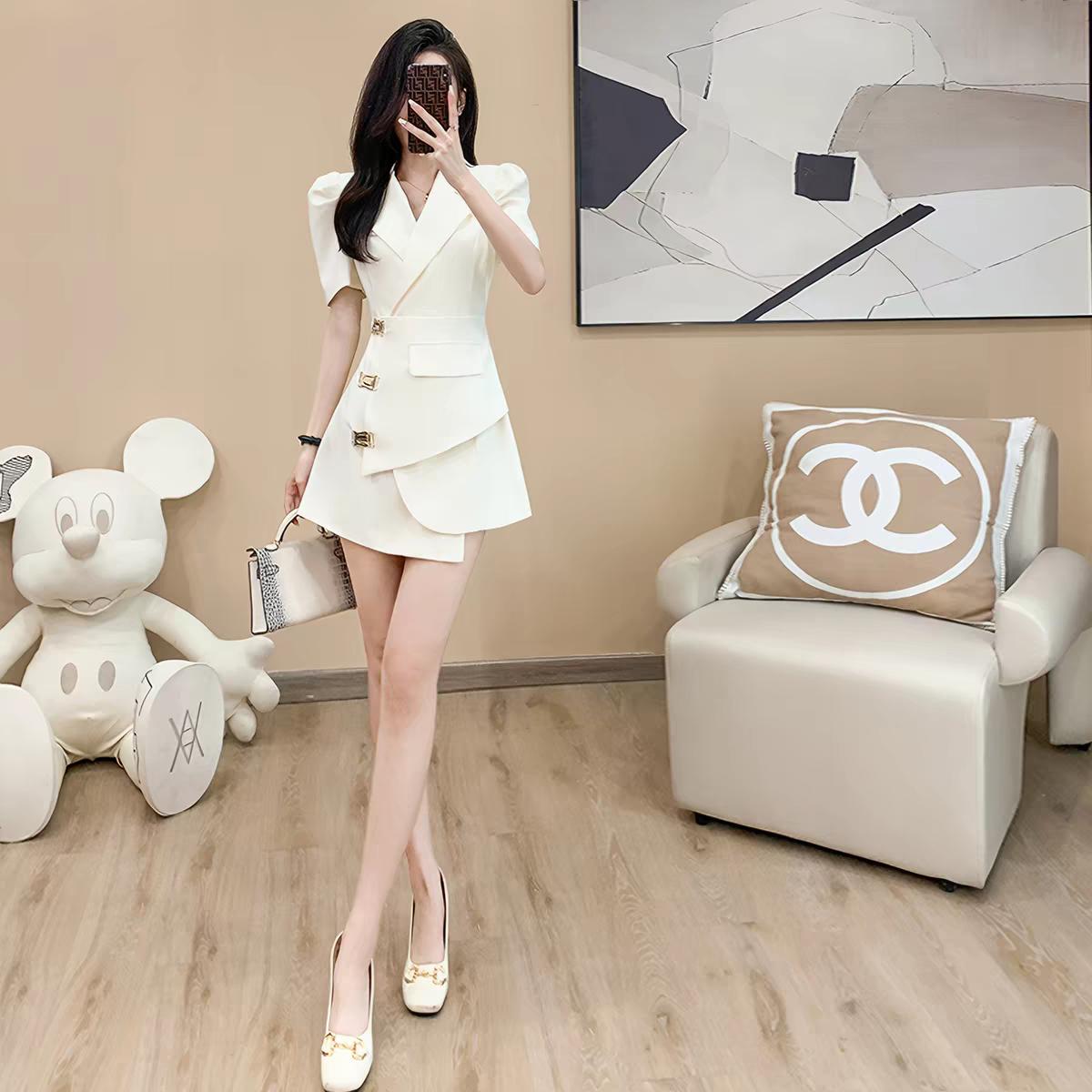 夏季又a又飒女装，小众设计感小个子高级感收腰职业西装连衣裙！轻奢职业西装裙