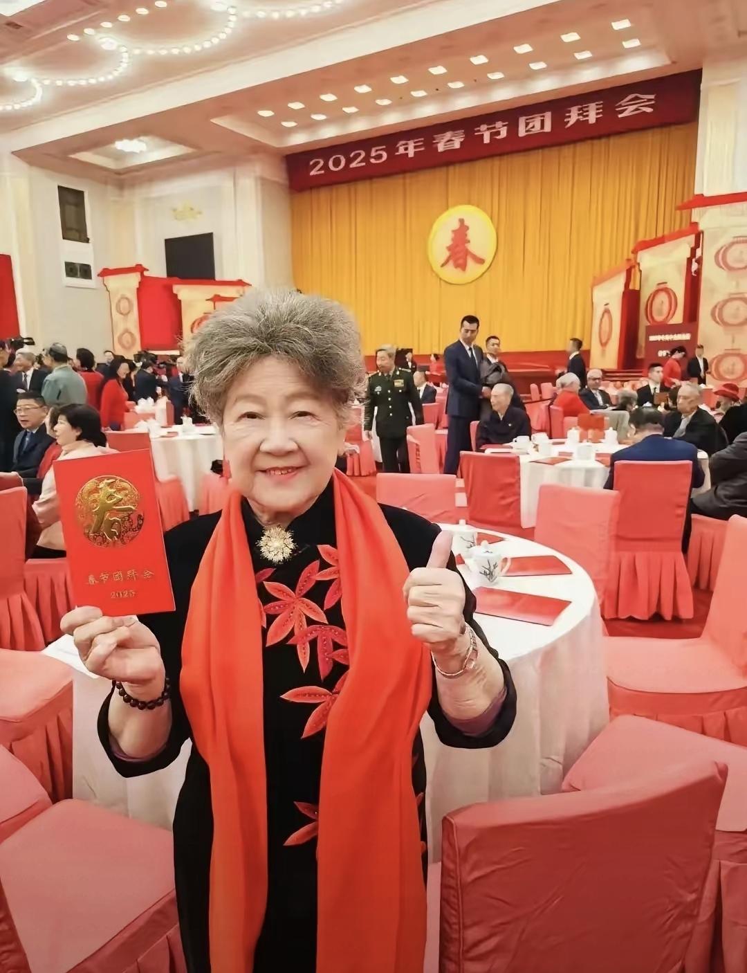 昨天看到消息，著名演员陶玉玲奶奶走了，享年92岁。她不是突然走的，是跟癌症斗了一