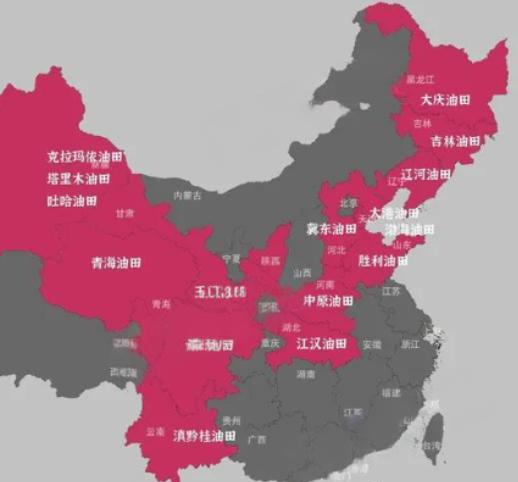 中国一年用掉7亿多吨石油，5亿多吨得靠进口，这比例高得吓人——相当于每天要往国内