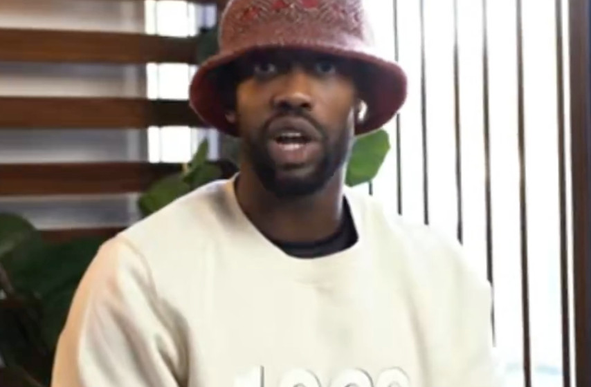 贝弗利还补充：他认为哈登优于韦德的依据：常规赛MVP：哈登得分王头衔：哈登