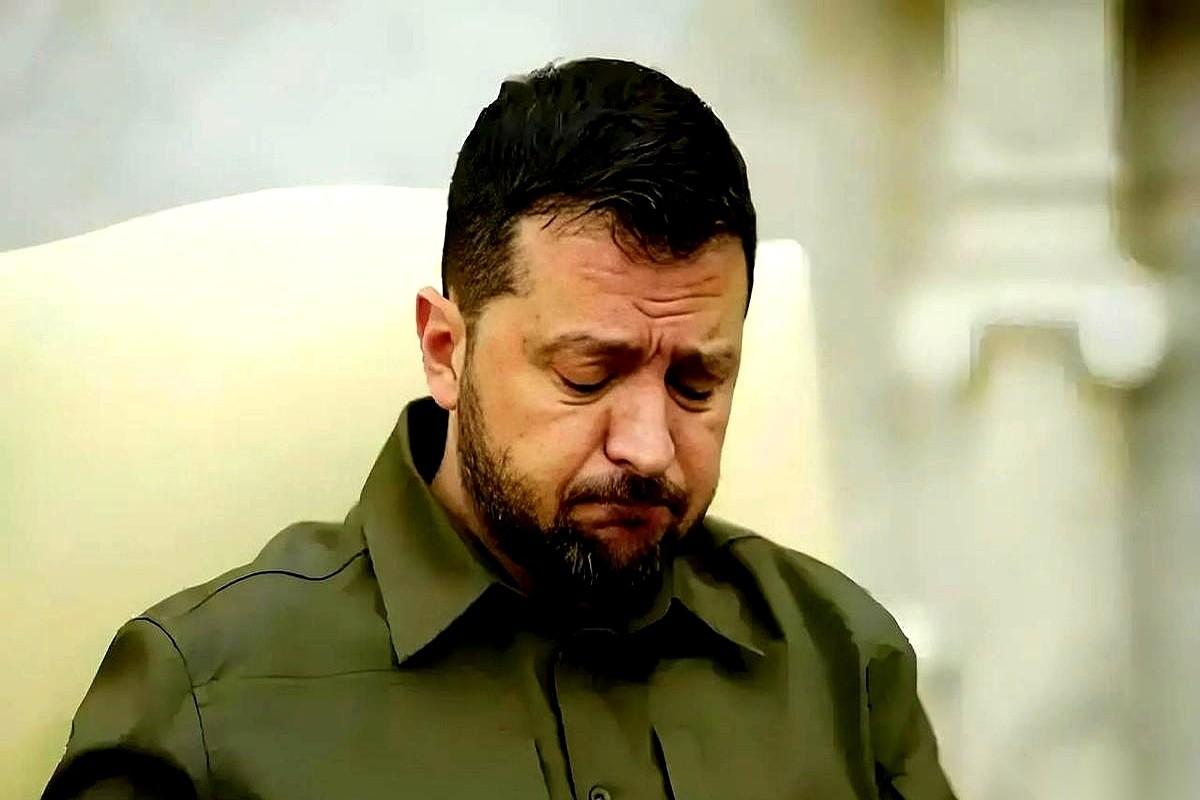 刷到个新闻，差点没笑出声。说要冻结我们3.2万亿？还煞有介事地分析。我寻思这