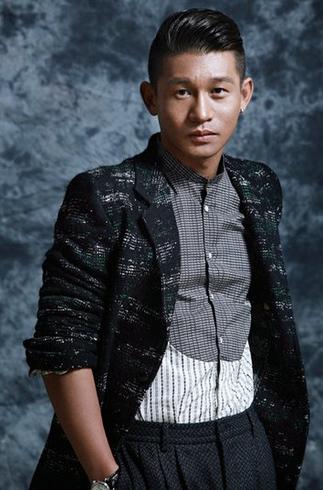 余凯磊要出圈！《沉默的荣耀》火了余凯磊。余凯磊要火了，不信你看着。电视剧《沉默的