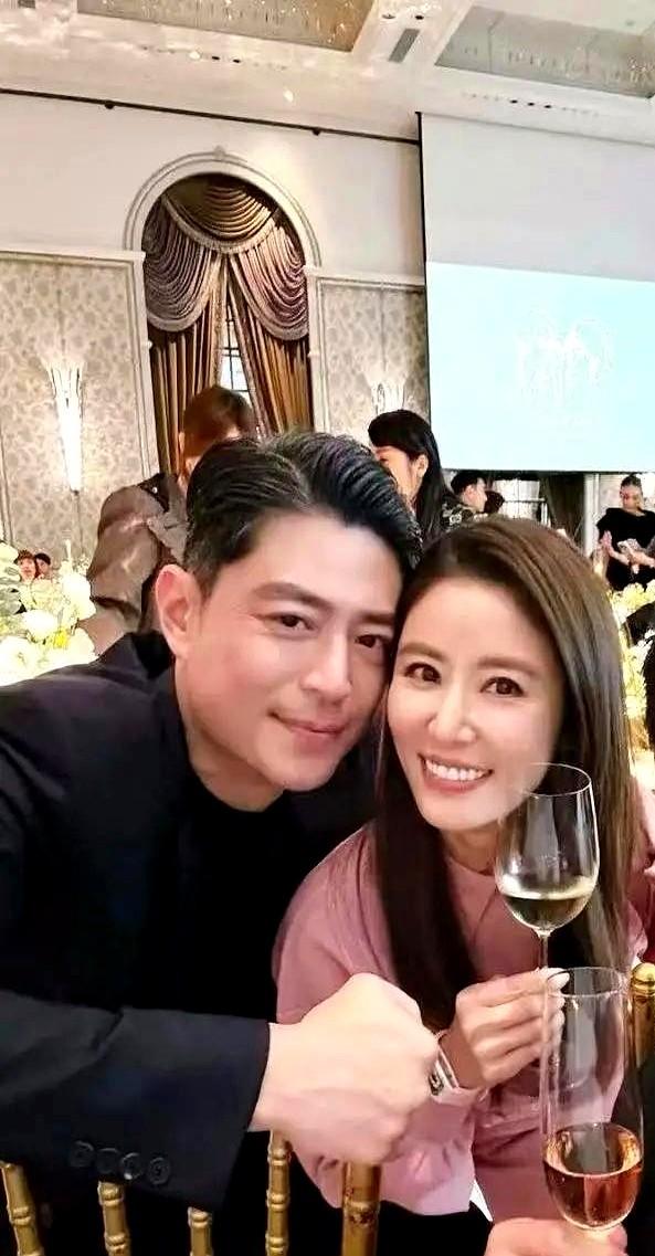 45岁的霍建华给所有中年男人都提了一个醒，那就是你无论再有钱，再帅气，也千万不要