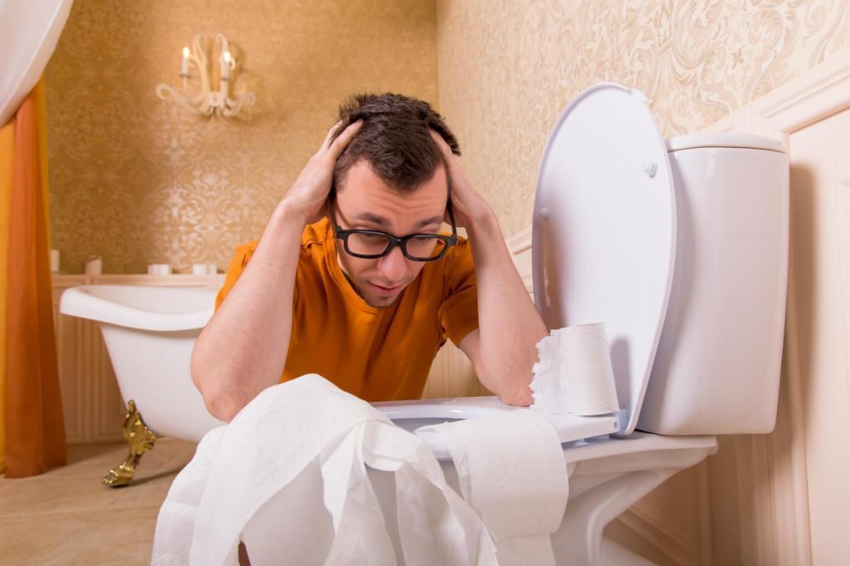 63岁男子，癌症晚期，早上解了很多大便，医生：两天就不行了人到老年，身体这台