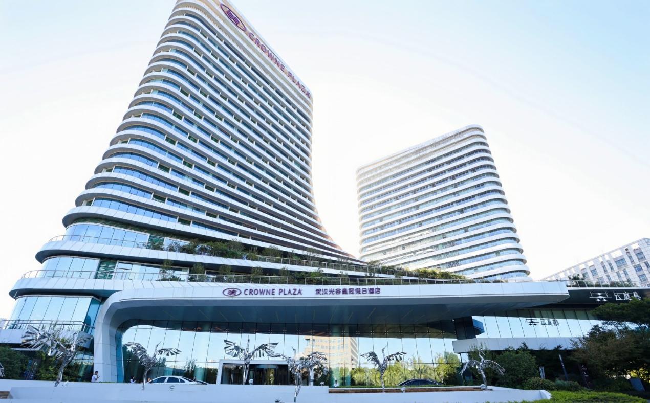 刚从武汉回来，这次全球闪存峰会干货不少，尤其是中科曙光石静提到一个判断：行业正从