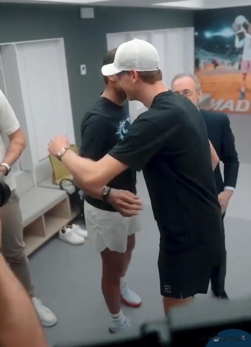 辛纳和纳达尔在马德里碰面。