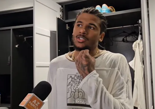 NBA常规赛太阳120-111战胜独行侠。赛后，杰伦-格林接受了采访。谈到过去