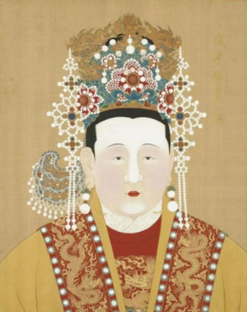1425年，朱高炽临终前对张皇后说：“我要5个后妃陪葬。”张皇后点头表示明白，转