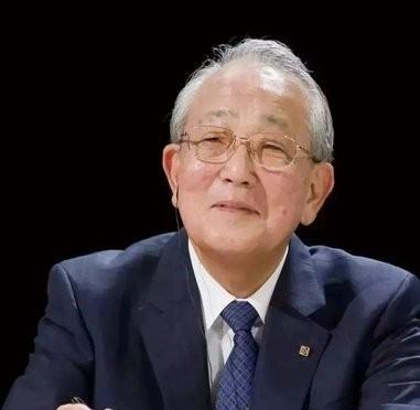 1997年，身价200亿的稻盛和夫被查出胃癌，医生警告：“必须马上手术”。谁知，