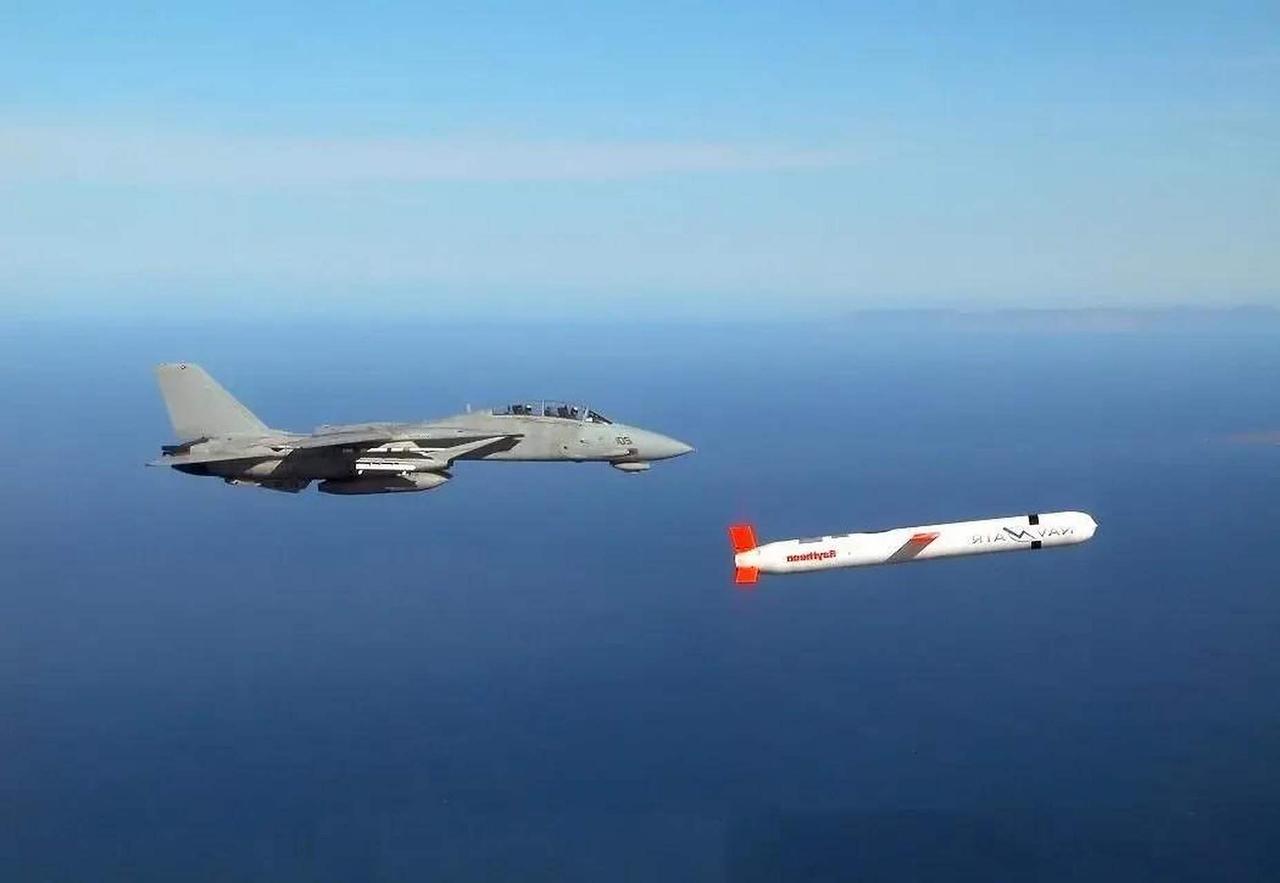 如果俄罗斯不同意进行无条件停火，美国就向乌克兰提供“战斧”巡航导弹，打击俄罗斯的