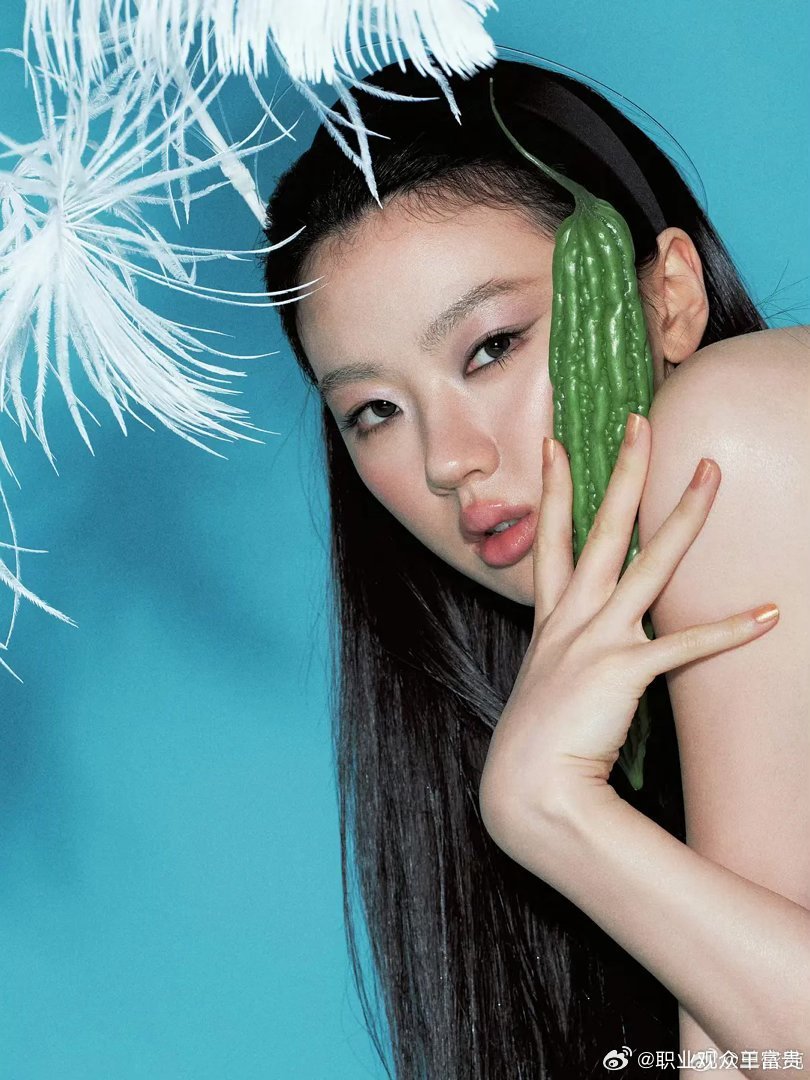 单依纯这组图拍得何意味，是在魅男吗？