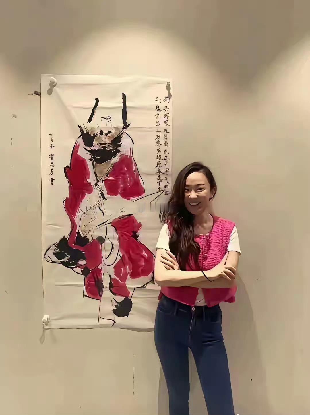 霍思燕的绘画水平，可以跟王诗龄一较高下了。