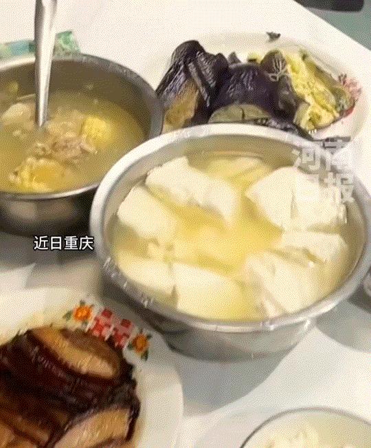 太懂事了！重庆，一妈妈忙完工作回家，路上还在想做点什么吃的，不料刚进家门就看到，