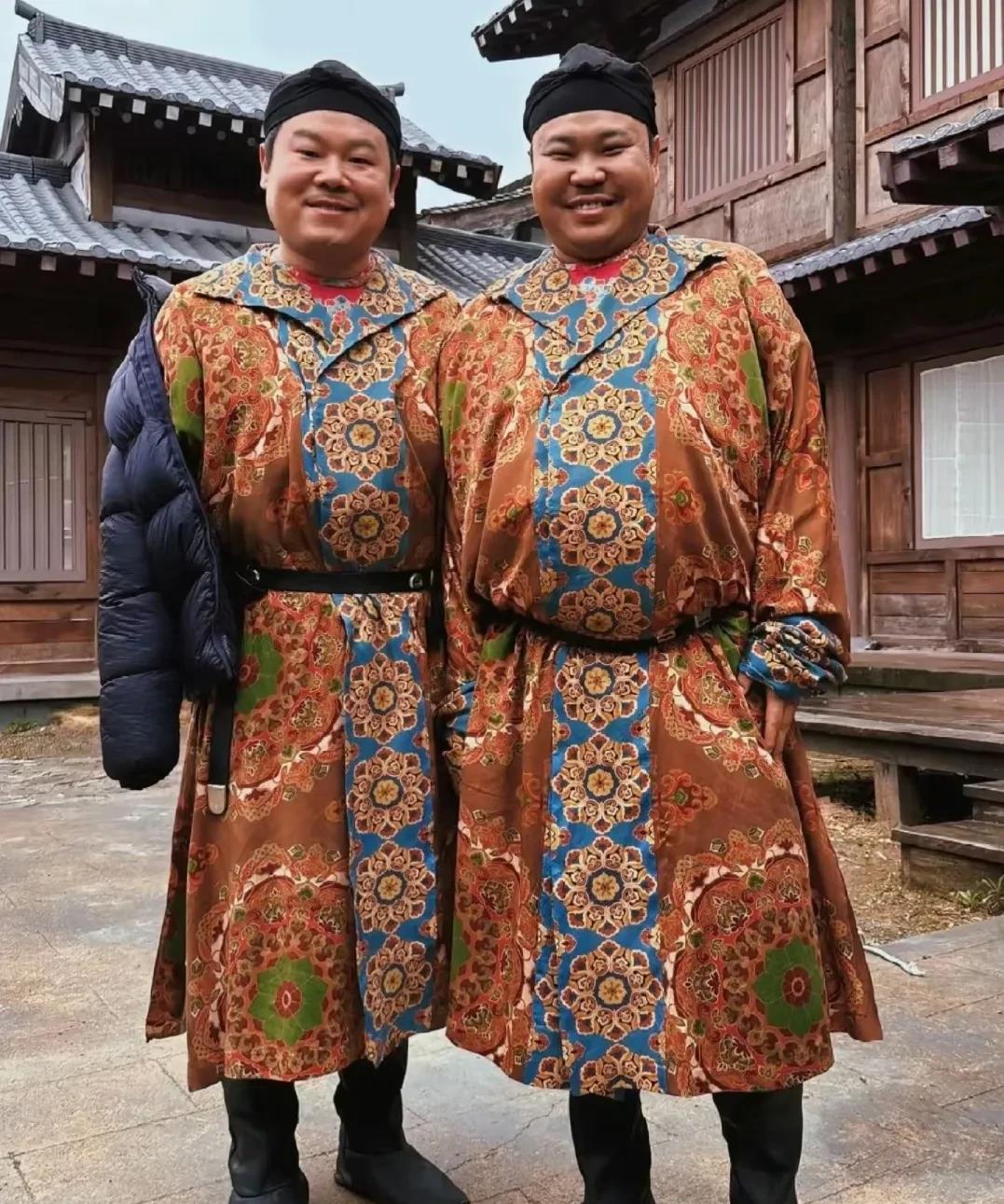 郑平安的郑到底有多牛逼？他家祖上原来是郑桓公。真是不看不知道，一看吓一跳。在