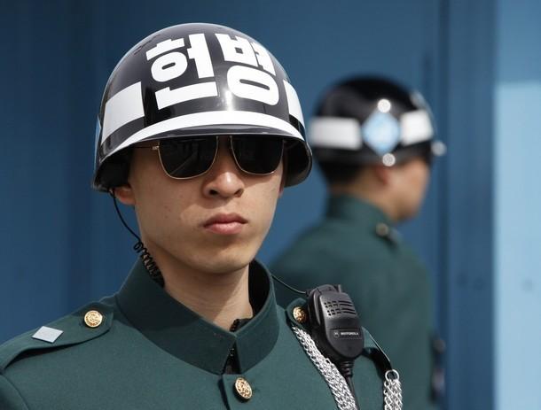 韩国“忠诚贷”：20岁入伍、5863万韩元债退伍，韩国年轻人的人生低谷从退伍开始