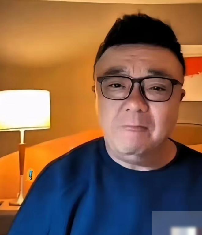 董路上在直播间彻底摊牌了！他点名道姓，真正让人揪心的，不只是一个民间青训项目和地