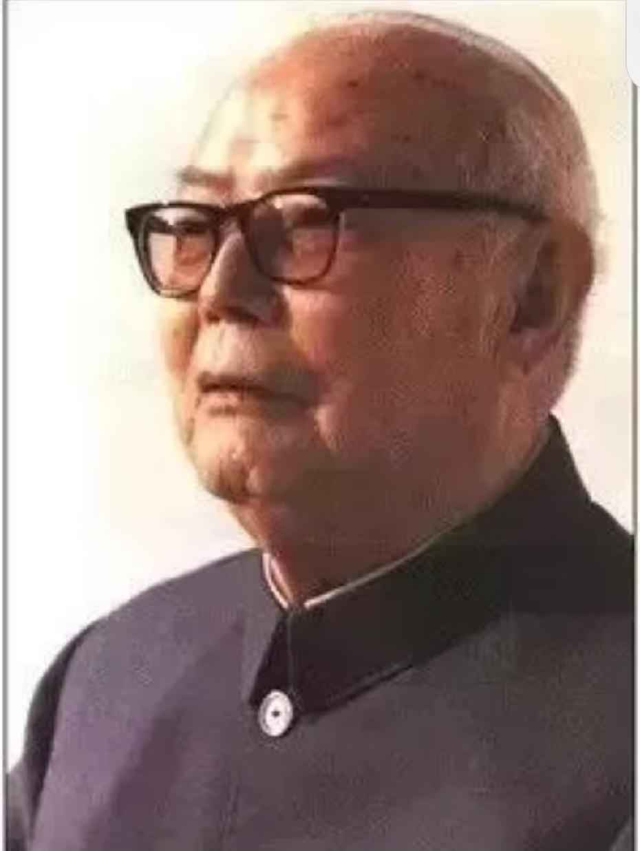 叶帅晚年坦言：三场关键布局，让全军猛将彻底佩服毛主席。人民军队名将辈出，不少