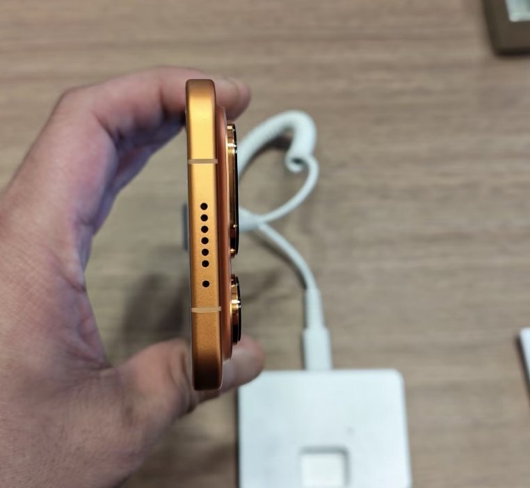 最近在线下实际体验了荣耀Magic8ProAir，关于外观设计见仁见智，就