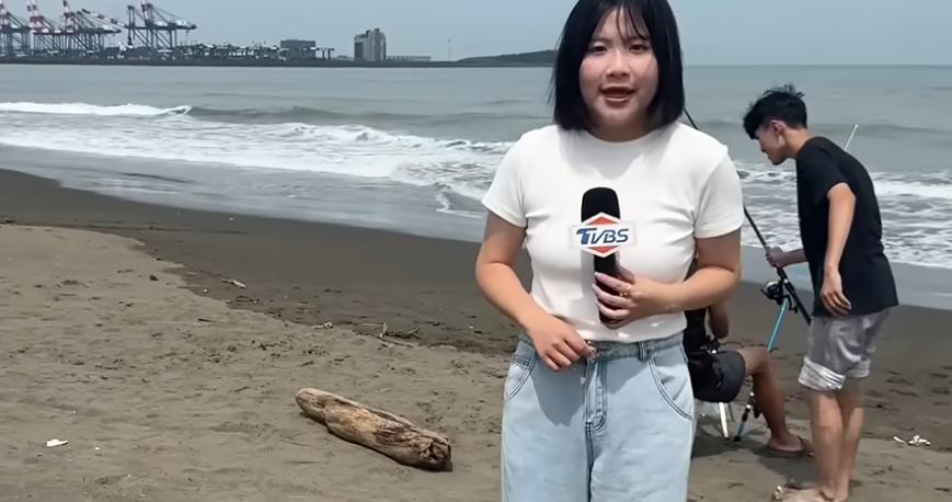 两个大哥横渡台湾海峡之后，台湾的媒体全都争相报道，海巡署也出来道歉，其实海巡署大