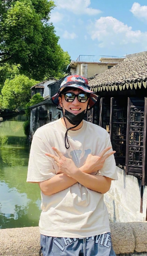 3月14日深夜，许久没有消息的刘翔，连夜冲上热搜，原因是他一个举动，不仅暴露了自