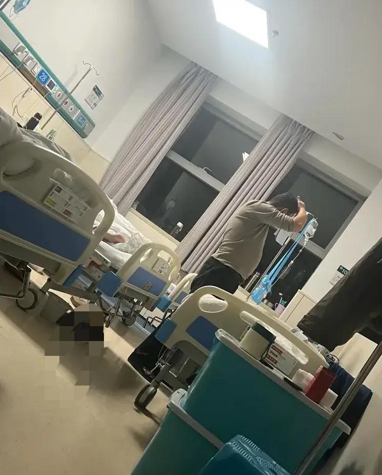 婆婆突然说有急事要回老家一趟，办完事就回来了，可半个月已过消息全无，我给婆婆打电