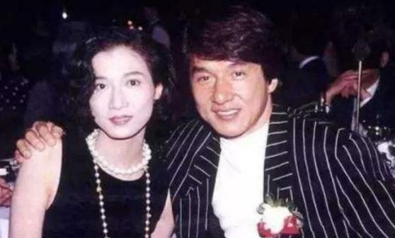 1999年，怀了孕的吴绮莉向成龙摊牌：“我一定会生下孩子的，如果你不承认