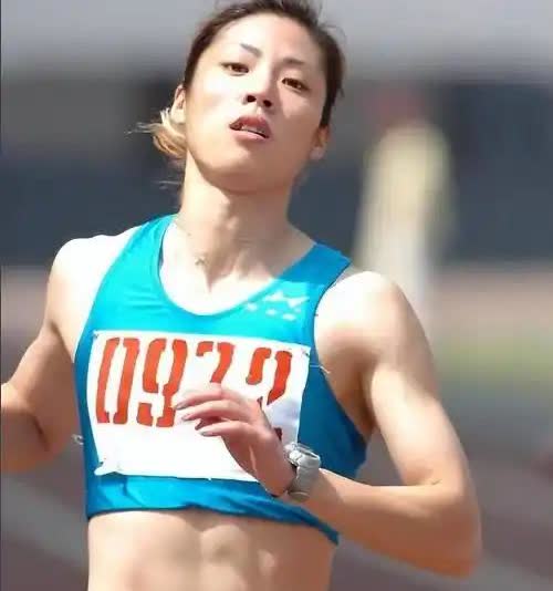 女子田径100米各大洲纪录和创造者。1、世界纪录：10.49秒，乔伊娜，国家