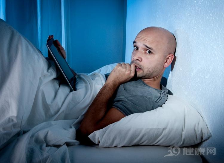 那些常熬夜的人, 后来都怎么样了? 会有4个改变!