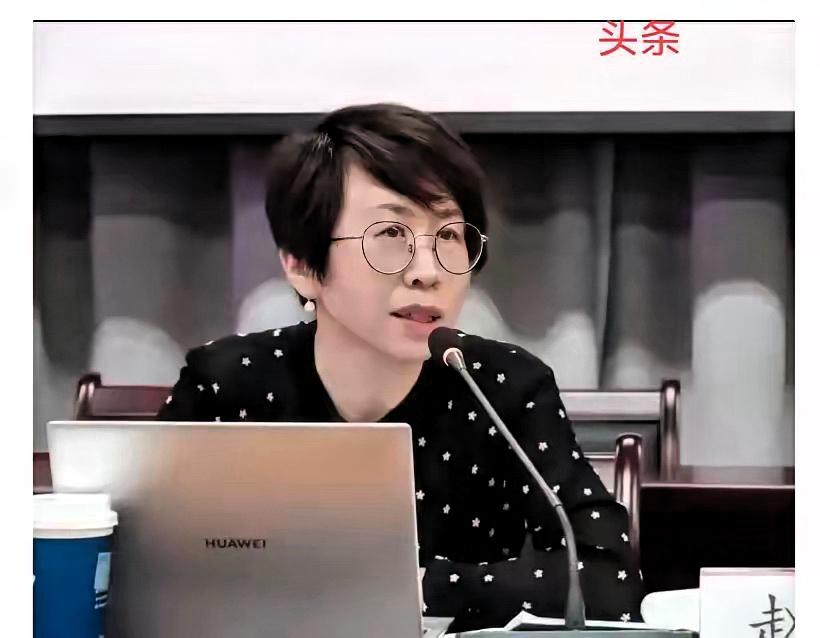 北大法学院自2004年起与瑞典隆德大学合作举办人权法硕士项目，瑞典出资培养人才