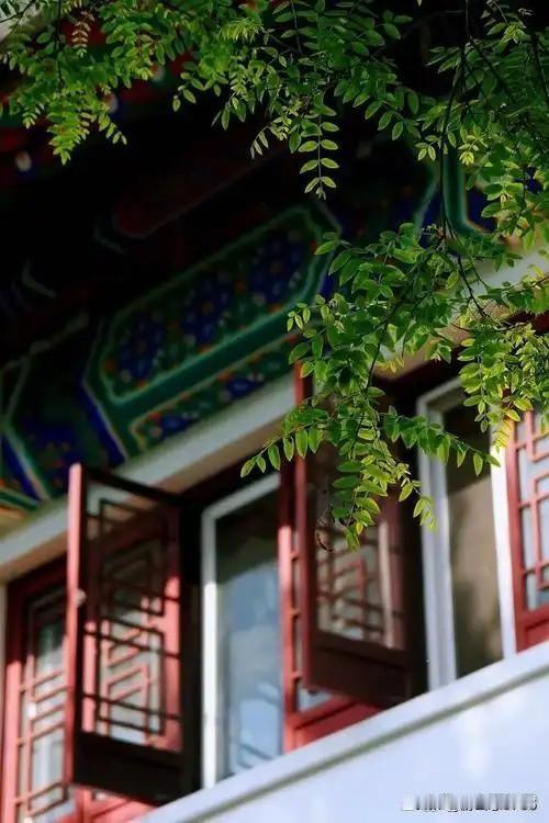 男人亏妻的几个表现，还是占有两条以上的，基本没救了！很多男人毁掉自己后半生的