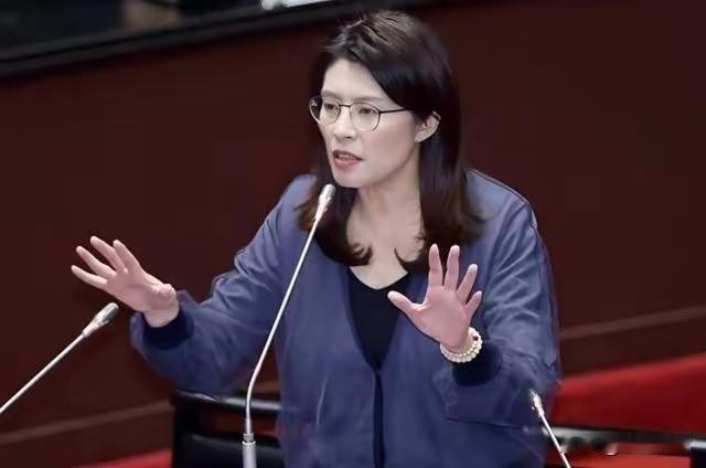 国民党路线撕裂，何以破局？郑丽文访美遇冷，党内亲美派借军购博弈加速坐大，两岸