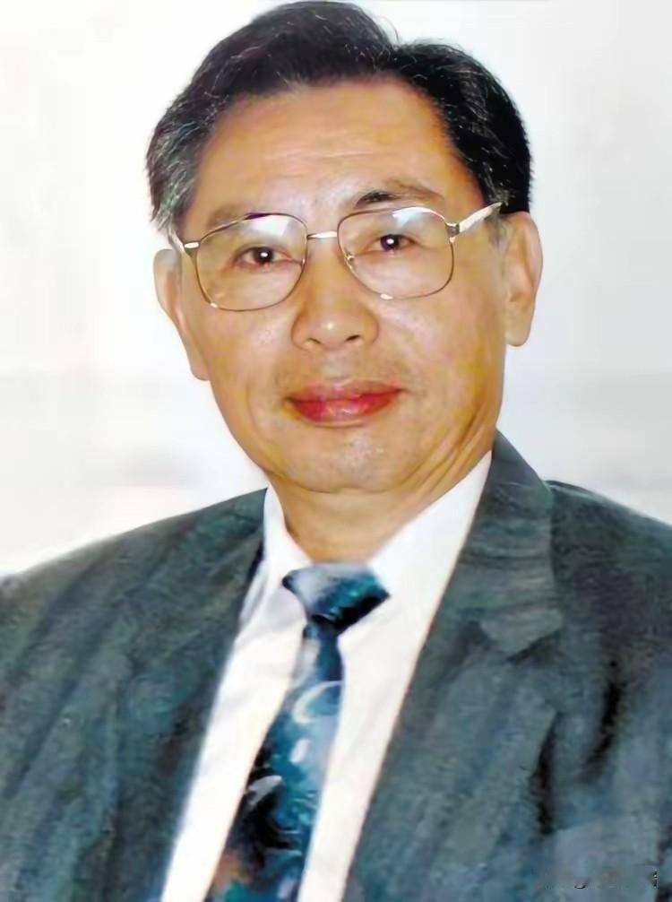 致敬！96岁原广东省长朱森林走了，18岁从上海川沙老家出去，就再也没停下来，一干