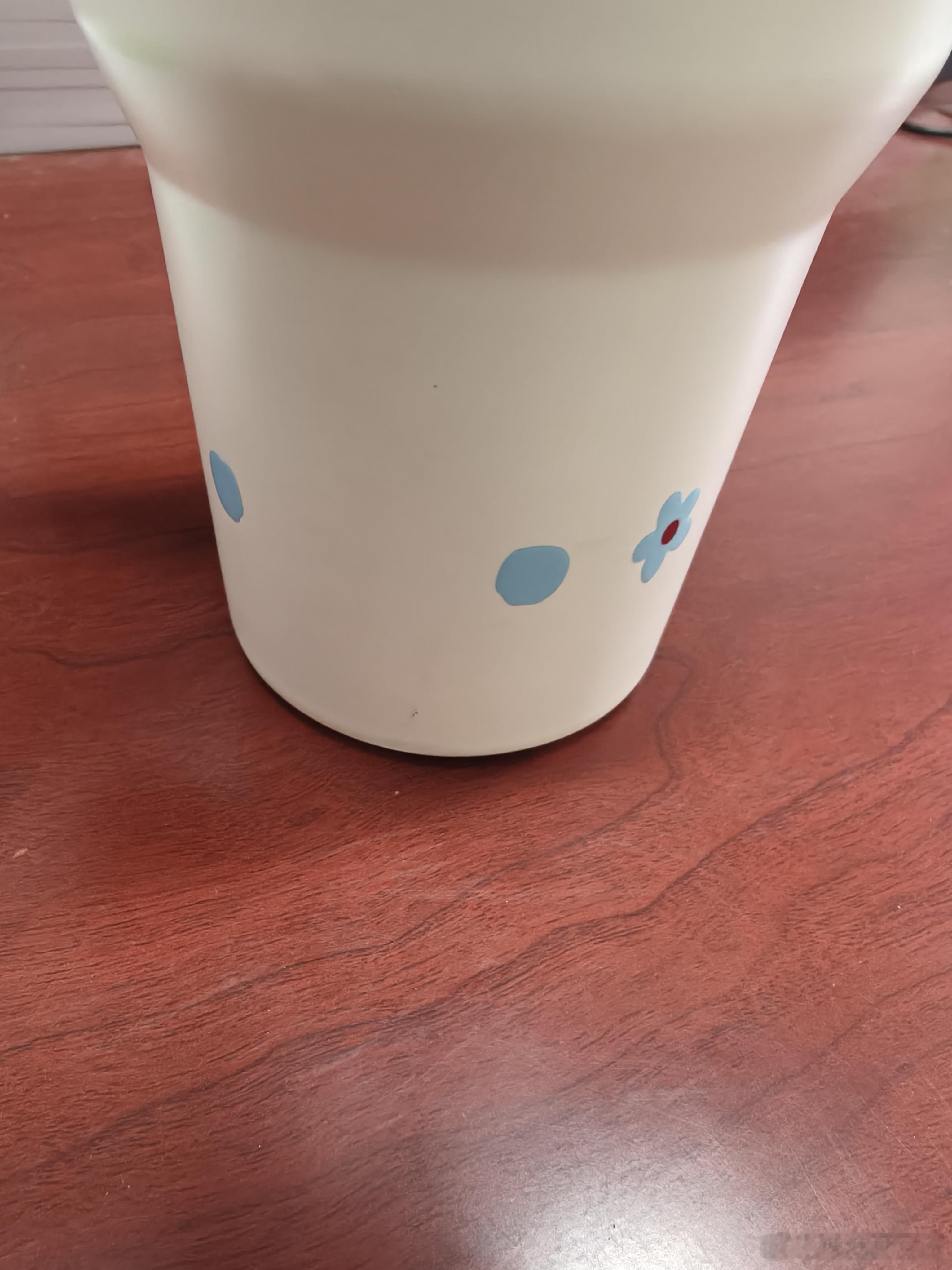 现在很多人说00后整顿职场，其实真的步入职场了，还是中登老登得天下资源高度集中在