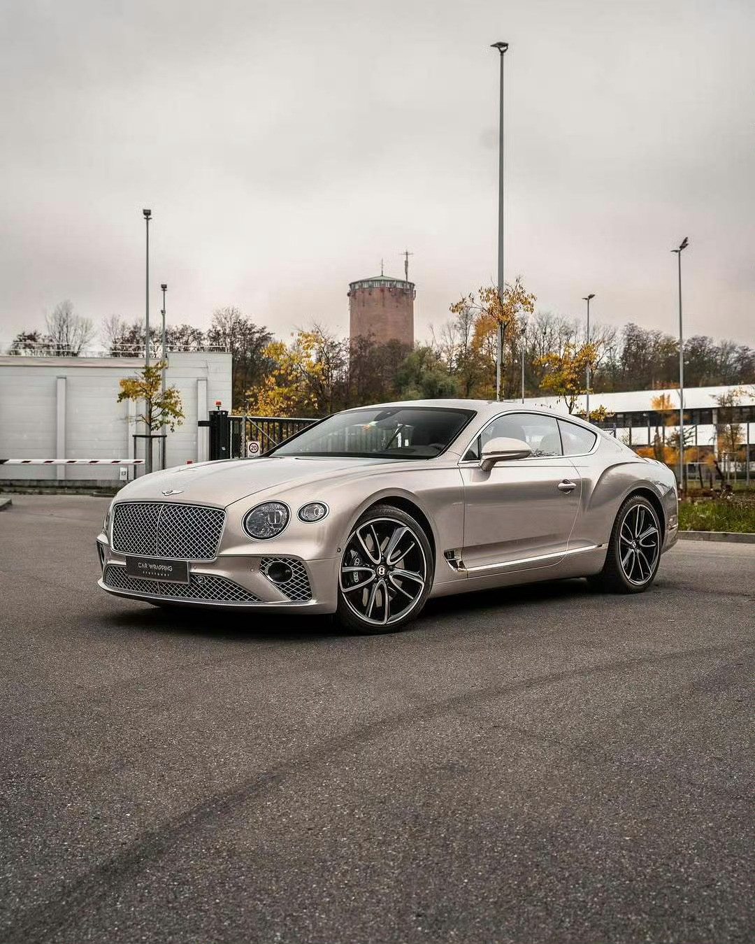 宾利ContinentalGTW12