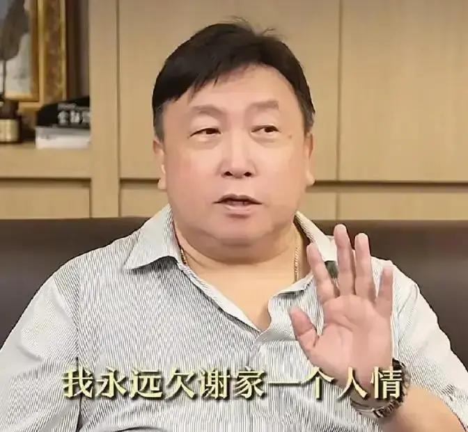 16岁被雪藏，18岁拿影帝那年谢霆锋刚出道，公司一句话：暂停一切活动。谢贤