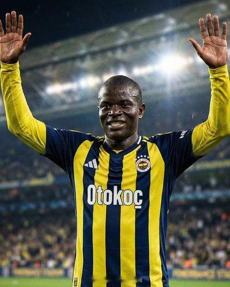 坎特与吉达联合解约坎特加盟费内巴切在冬窗转会失败（交易合同提交失误）之后，沙特