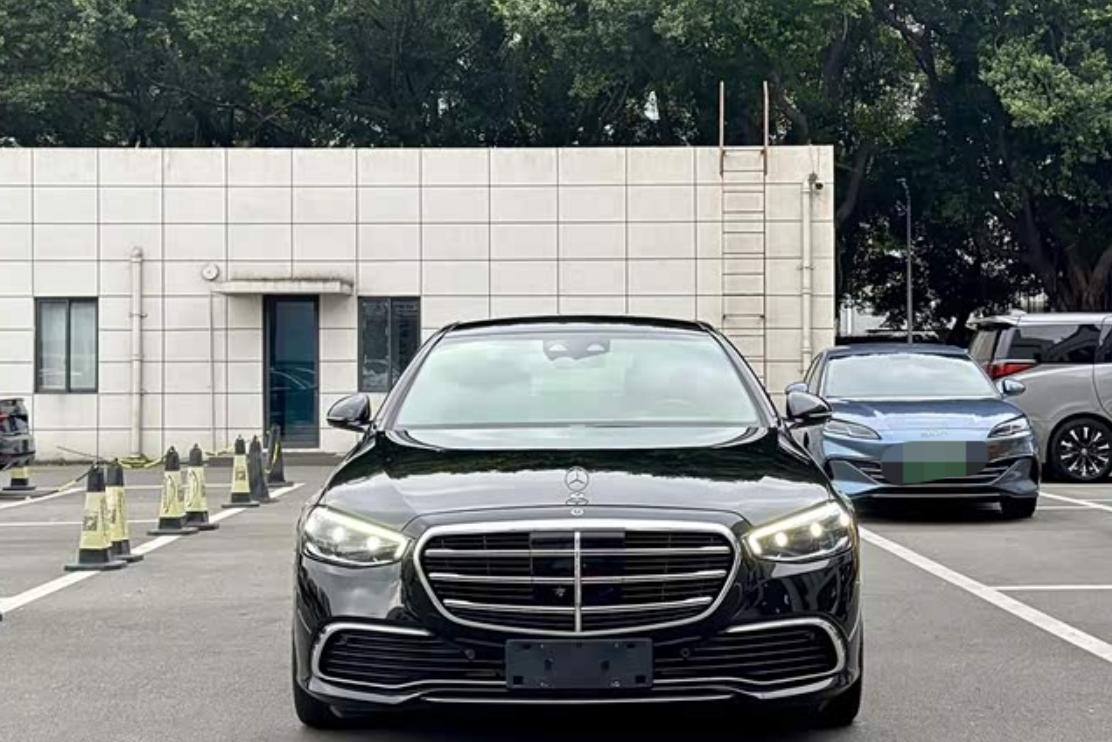 二手奔驰S400L选购指南：二代年款差异在哪里？41万这车真香！奔驰S400L