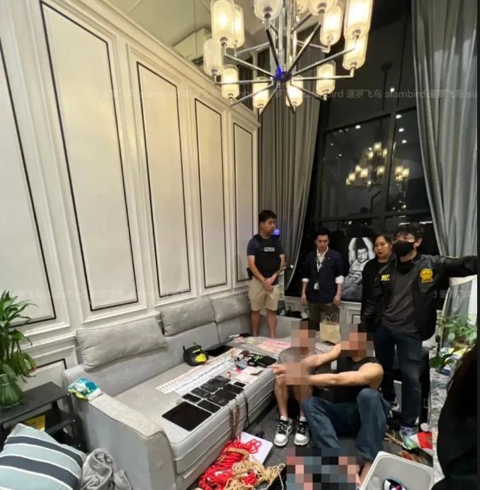 月入百万变阶下囚！两名中国男网红曼谷吸毒裸奔，邻居崩溃：太吓人了！4月10日